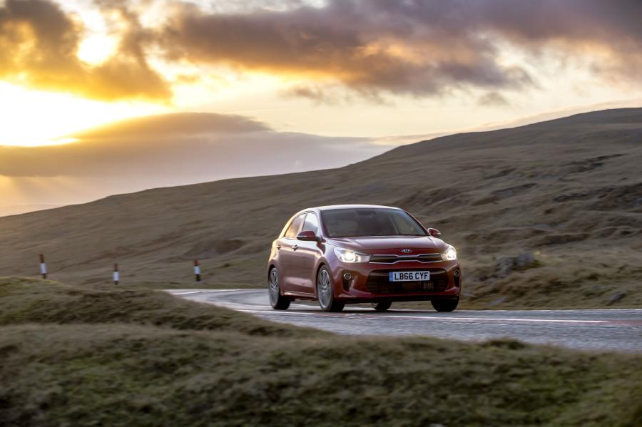  Kia Rio First Edition 2017 года  (UK) (фото 29 из 70)